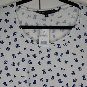 Stowaway Collection Cropped Maternity Top & Nursing Cover | NWT | Medium